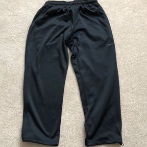 Nike Men’s Therma-fit Sweats